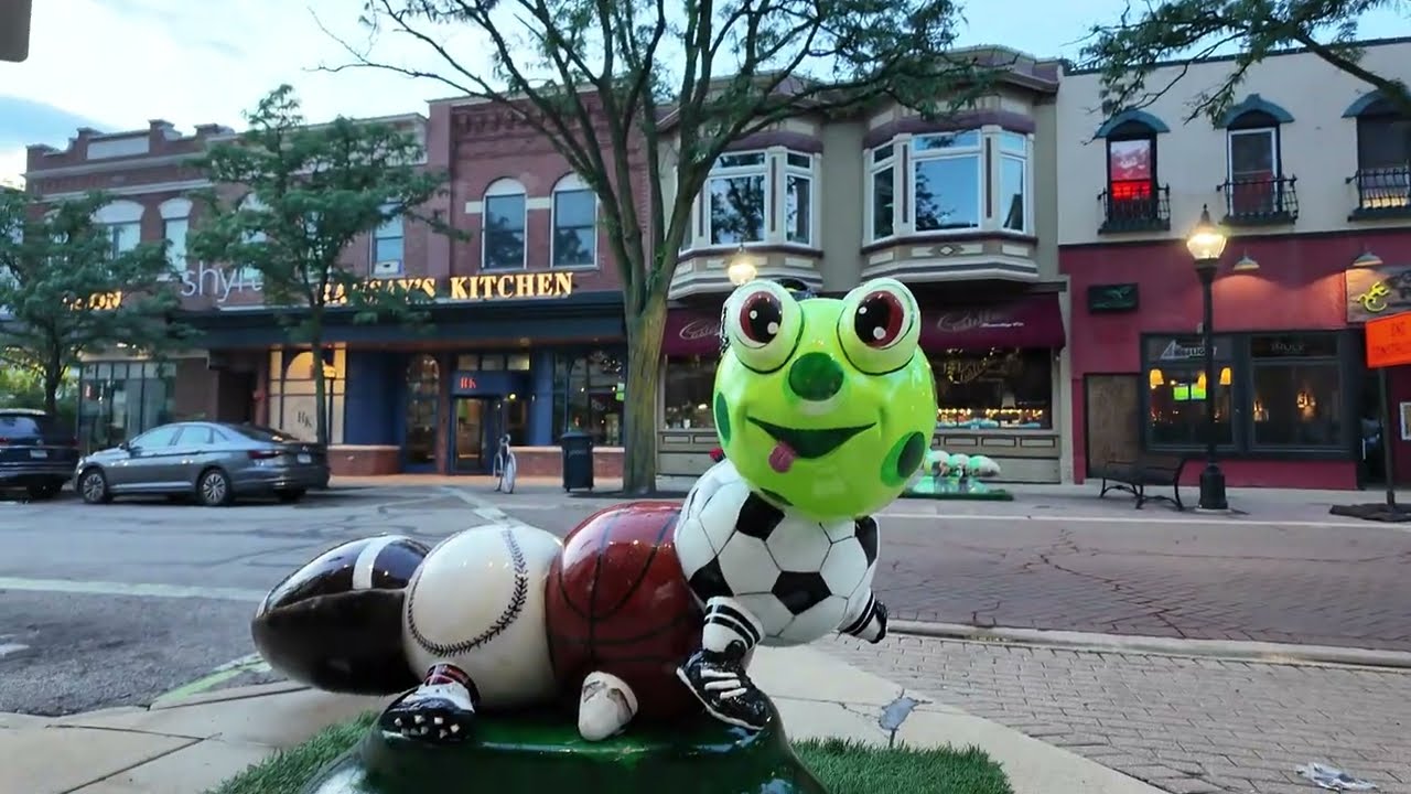 Night Walking Tour in Downtown Naperville, Illinois with City ASMR