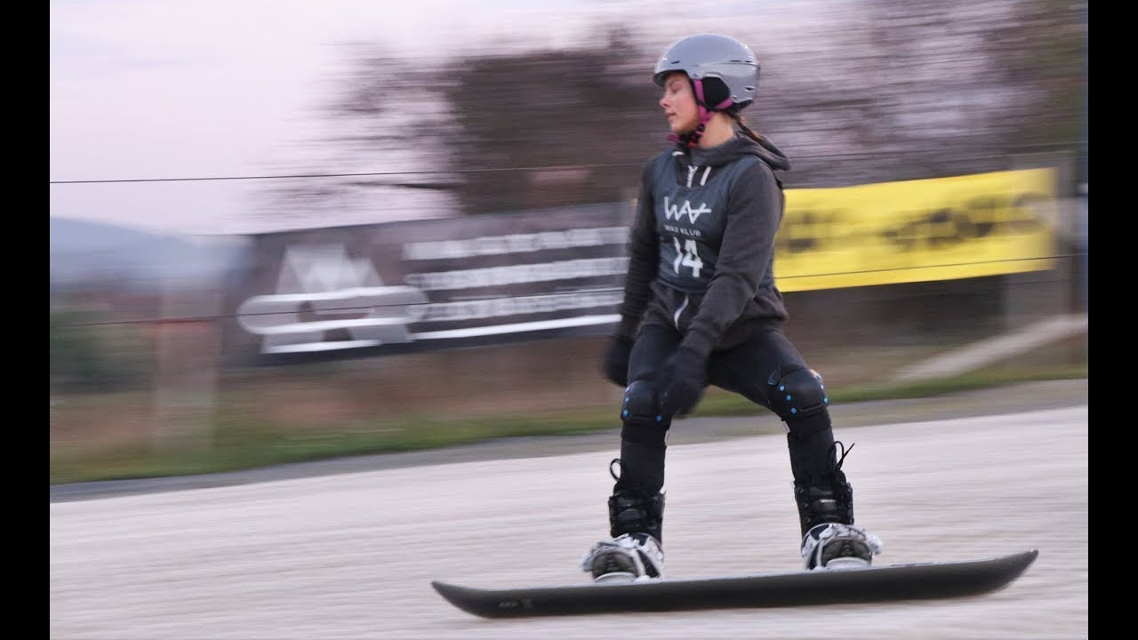 Beszélgetés Nagy Zsófia háromszoros magyar bajnok snowboardossal.