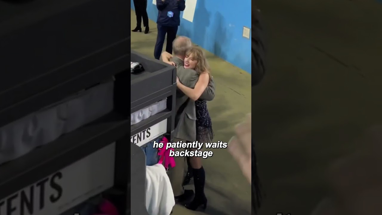 The reason why Taylor&rsquo;s family is at every show #celebrity #shorts #shortsvideo #youtubeshorts