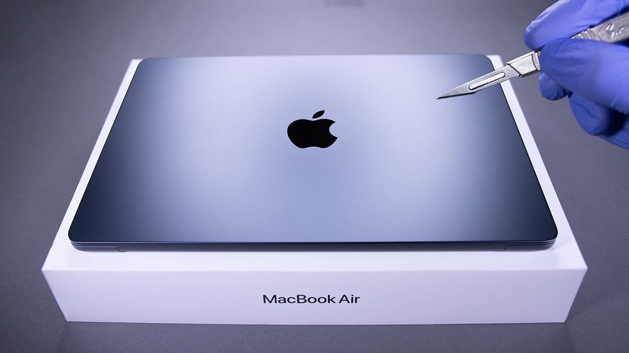 MacBook Air M3 13