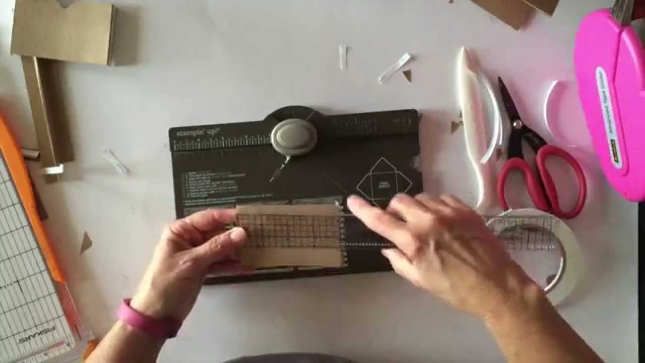 Thursday Tutorial   Mini Album Pocket Page