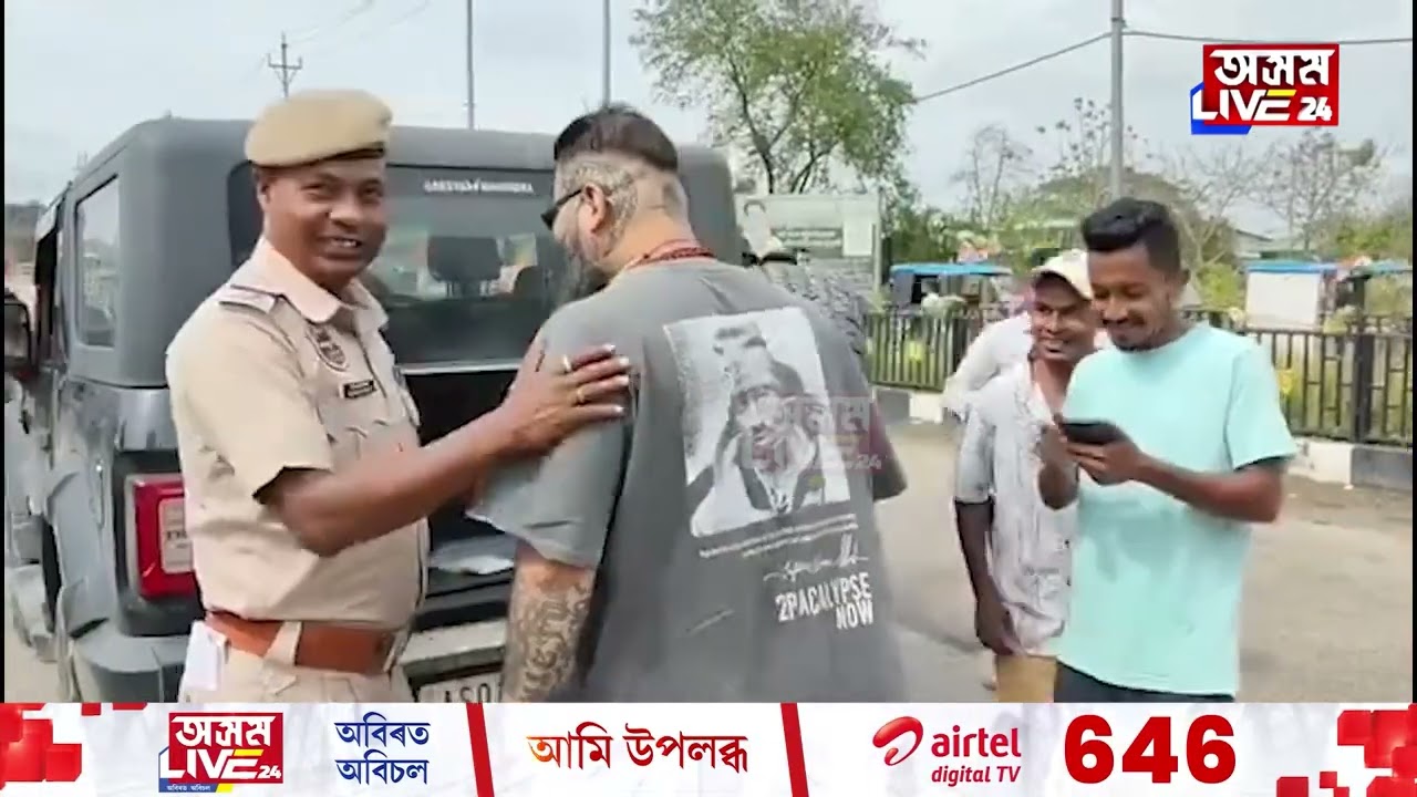 হঠাৎ আৰক্ষীয়ে ৰাজপথত ৰখালে ভিক্টৰ দাসৰ বাহন। কি ওলাল ভিক্টৰ দাসৰ বাহনত?