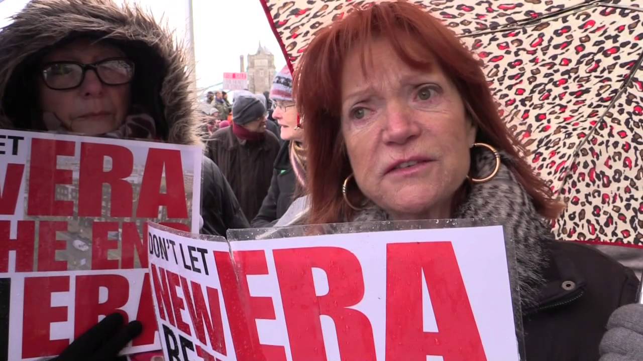 March For Homes ends in occupation of Aylesbury Estate