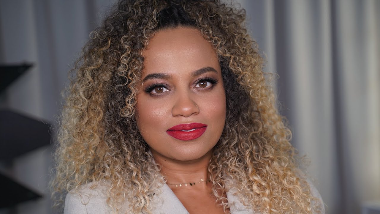 LAST MINUTE CHRISTMAS MAKEUP - czyli jak szybko zrobić świąteczny makijaż i na co zwrócić uwagę.