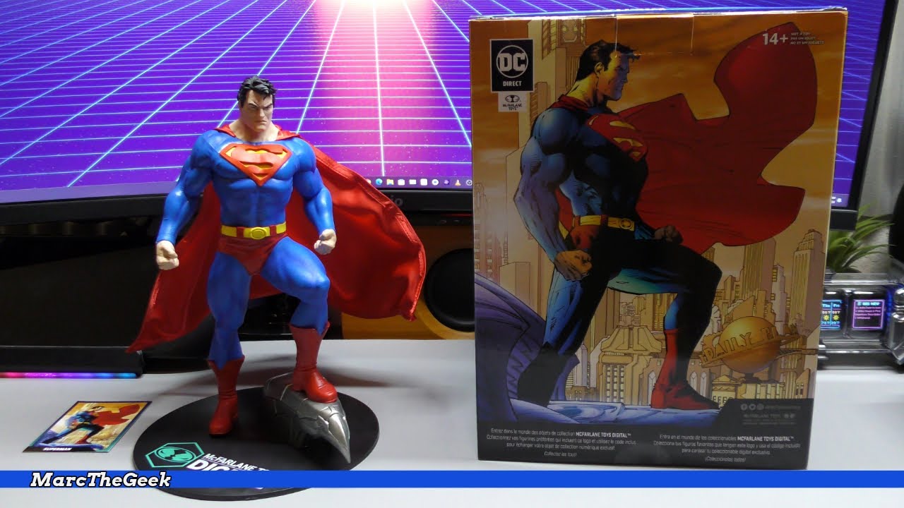 SUPERMAN By Jim Lee Statue Unboxing & Hands On