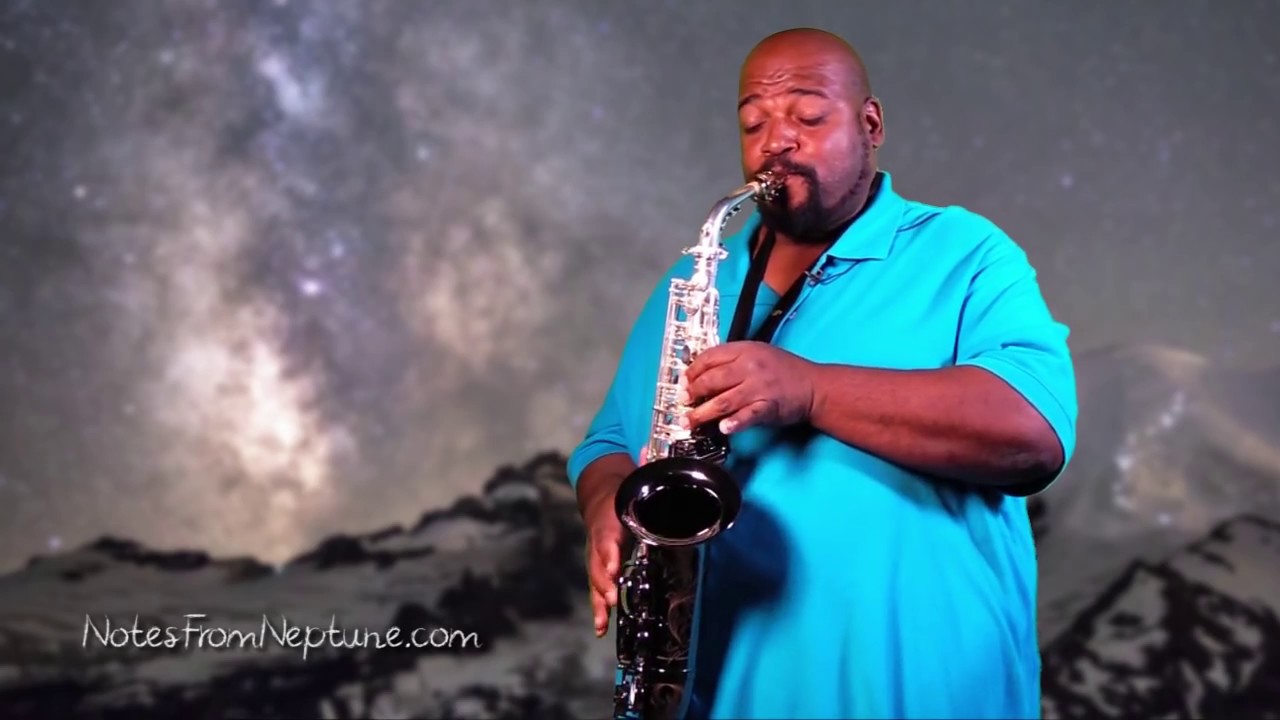 INCREDIBLE saxophone jazz/soul freestyle solo