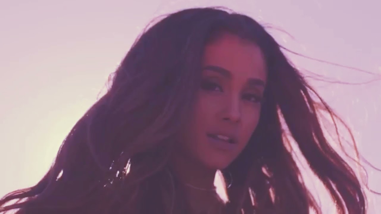 'Hard to Breathe' Ariana Grande MASHUP