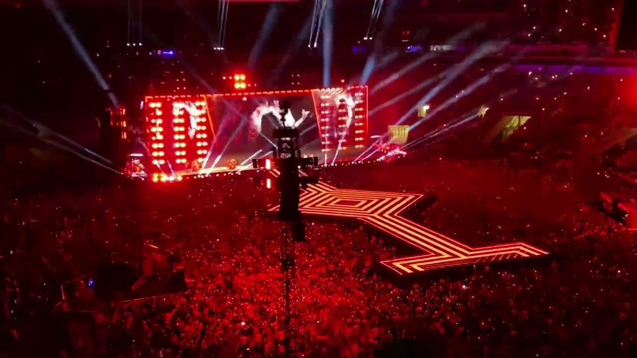 Taylor Swift - 22 (Live at The Eras Tour in São Paulo/Brasil)
