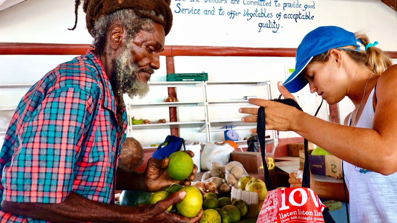 OUT OF CASH AND OUT OF FOOD// Living on a boat in the Caribbean