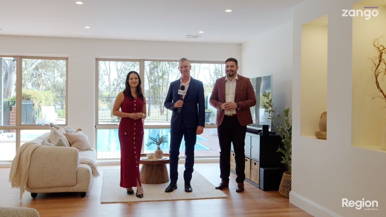 A fantastic Hackett home with modern family living at the fore