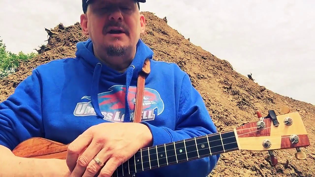 I Am A Rock - Simon & Garfunkel (ukulele tutorial by MUJ)