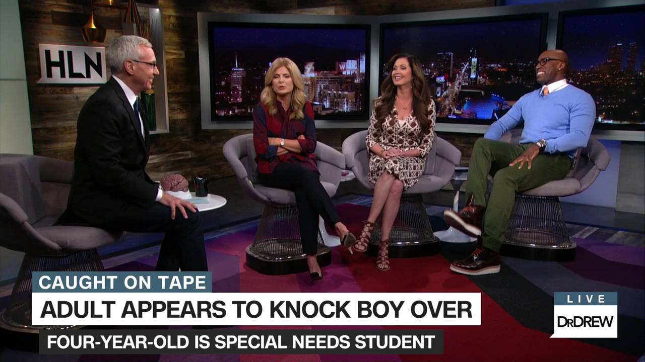 Special ed teacher resigns after kneeing 4 year-old in back