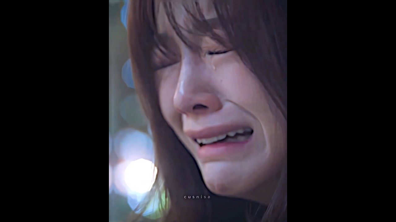 Acıyor ama dizleri degil😕💔 #kdrama #shorts