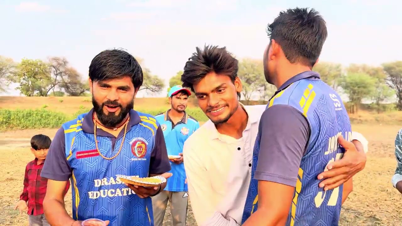Tournament 1st Round (churari VS bammankhiriya #vlog #vloger #cricket #cricketlover #nareshlodhi 