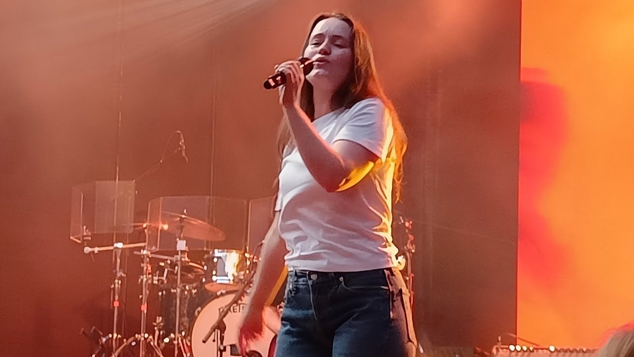 Sigrid - 'Jellyfish' - Live at Foynhagen - Tønsberg - July 17, 2025, Norway