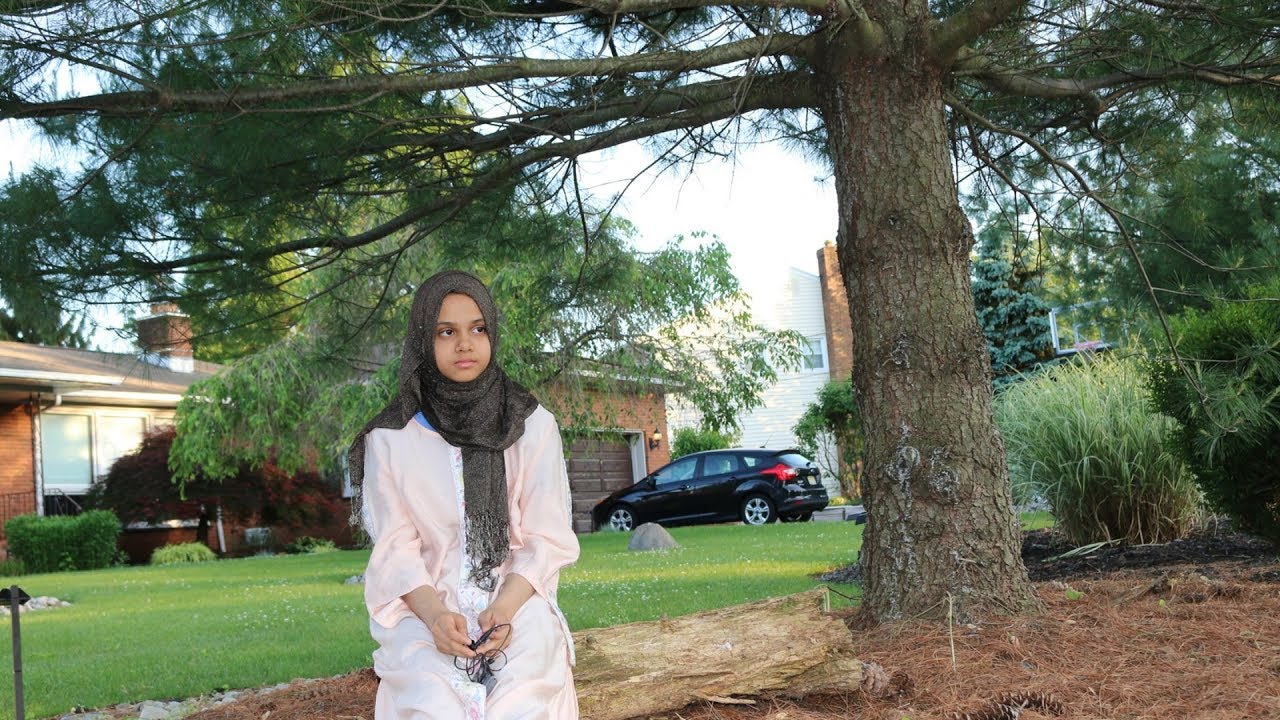 Maryam is reciting Surat Al Ghashiyah and melancholy surrounds the nature😢