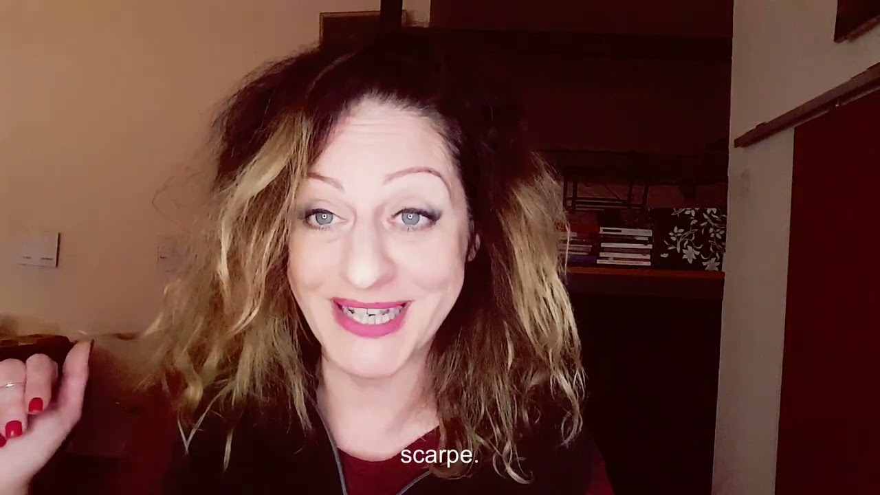 I SEGNALI CHE TI DA UNA DONNA DISINVOLTA QUANDO E' COINVOLTA (CON WHATSAPP, SOCIAL, CHIAMATE)