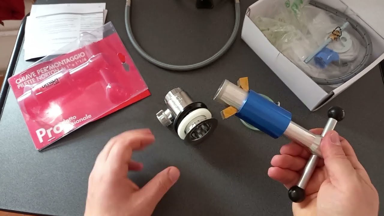 IDRAULICO NO GRAZIE: Utensile Chiave Smontaggio Pozzetto Lavandino Bidet & Sanitari