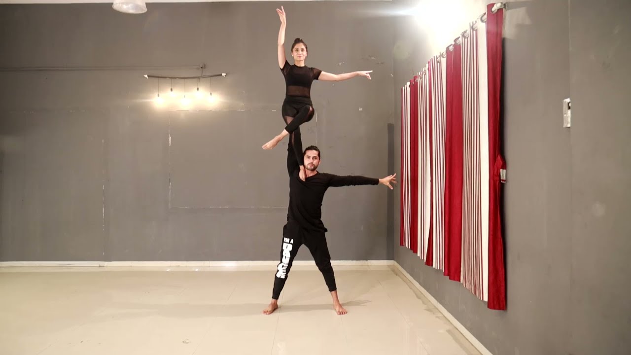 MOST POWERFUL DANCE | DHEEVARAA | Tarun & Shivani | Duet | India | Lifts ka Raja Flips Ki Rani