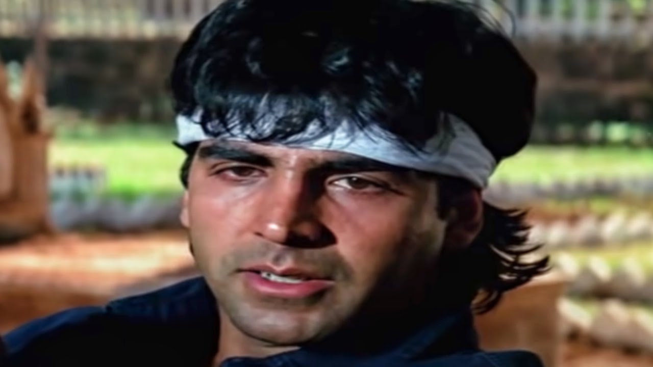 अक्षय कुमार के पास हर मर्ज़ की दवा है - Lahoo Ke Do Rang Action Scene
