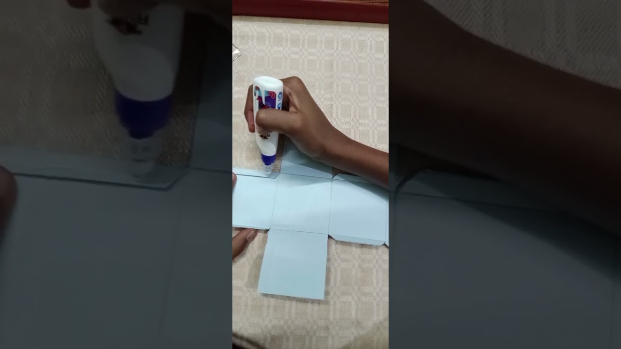 Cube dice making 