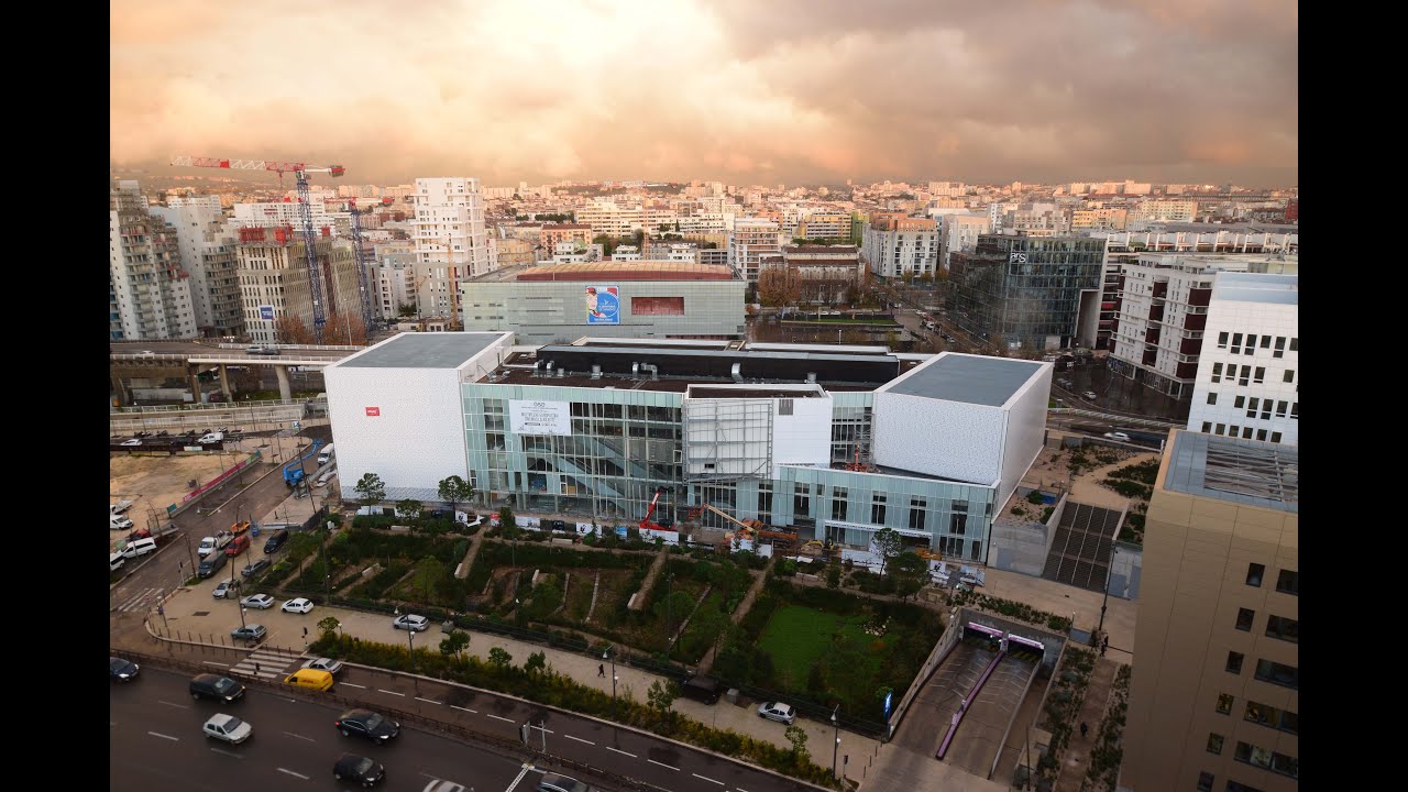 Construction d'un cinéma multiplexe Europacorp - Marseille (13) - Time-lapse
