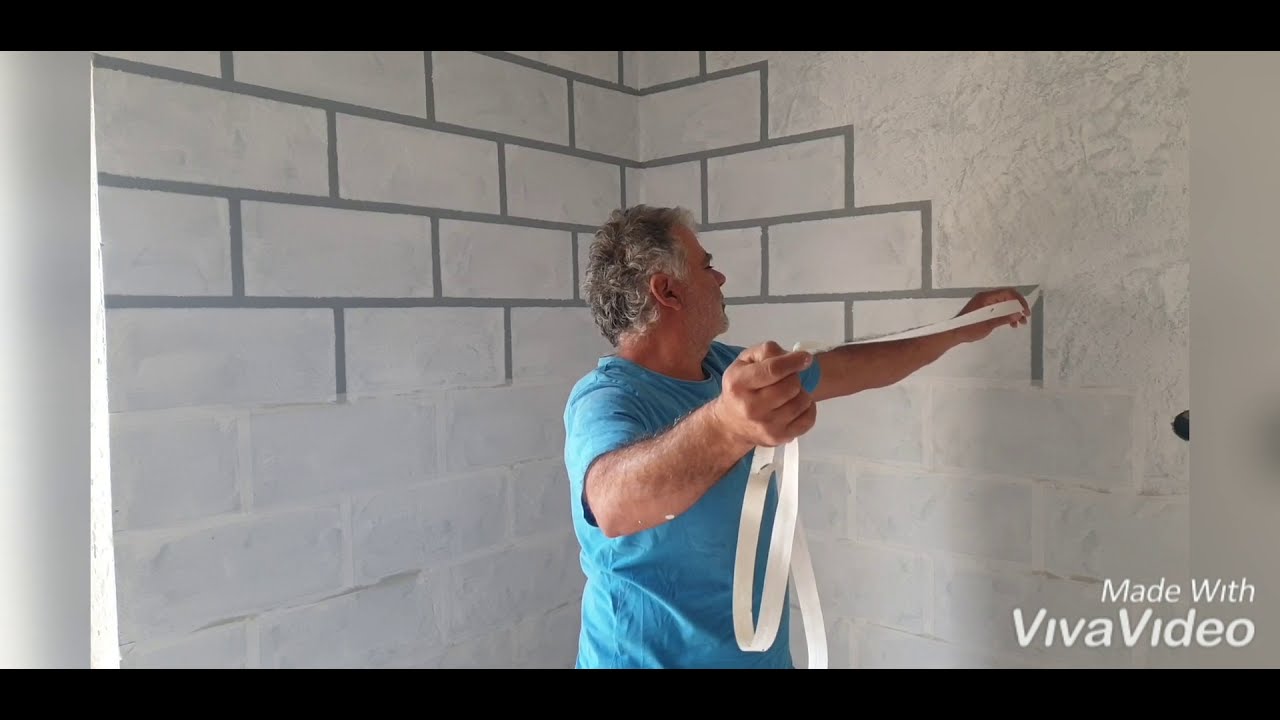 Τεχνοτροπία τουβλάκια πάνω στον τοίχο. Brick wall style.