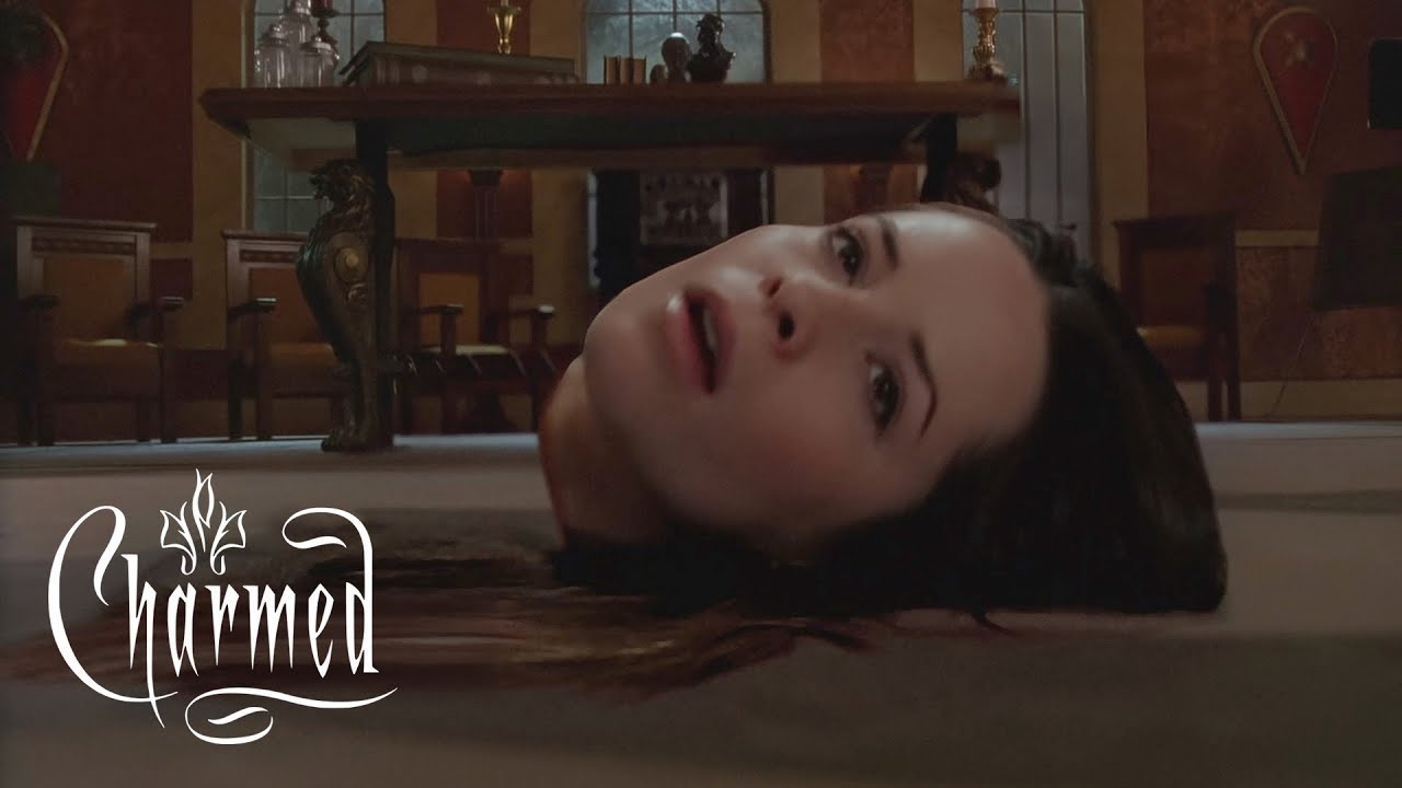 A Headless Piper Halliwell!