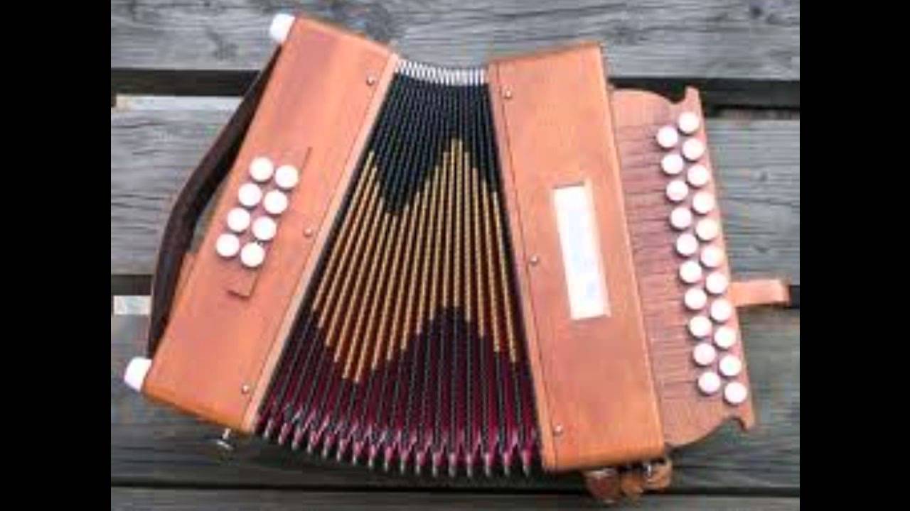 Lou Dalfin - LOU MES DE MAI / RIGAUDON