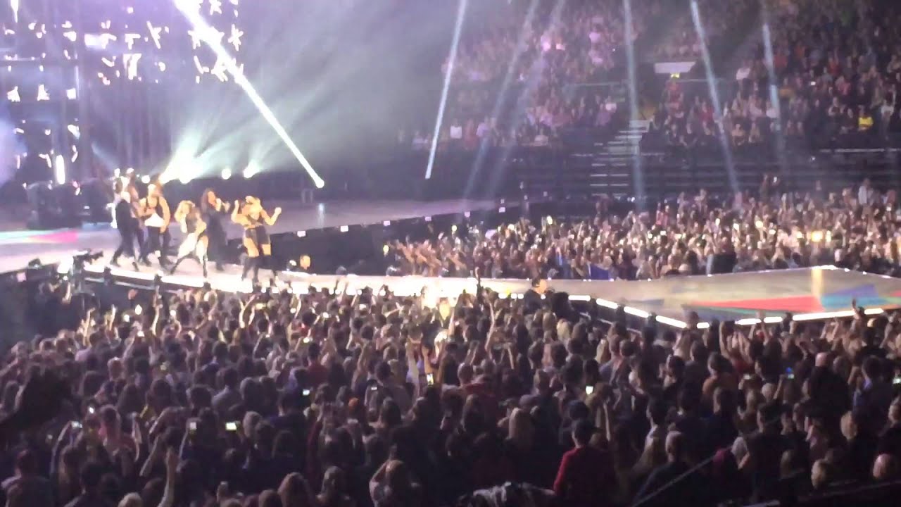 Little Mix Black Magic live BBC Music Awards