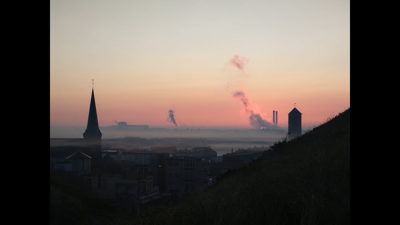 Wijk aan Zeeërs zingen 'Hamelen'  Weet u ook de weg naar Morpuys?