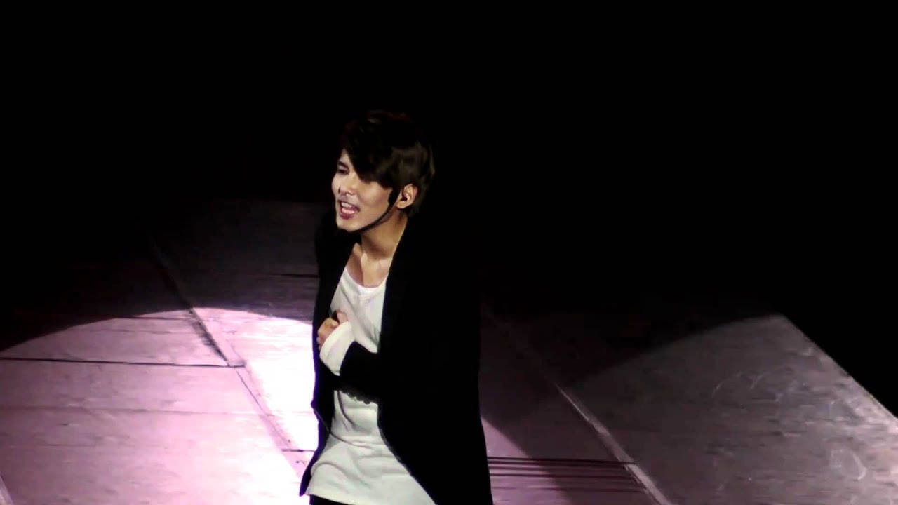 KRY in Taiwan  『insomnia』 Ryeowook and Sungmin focus 【Fancam】