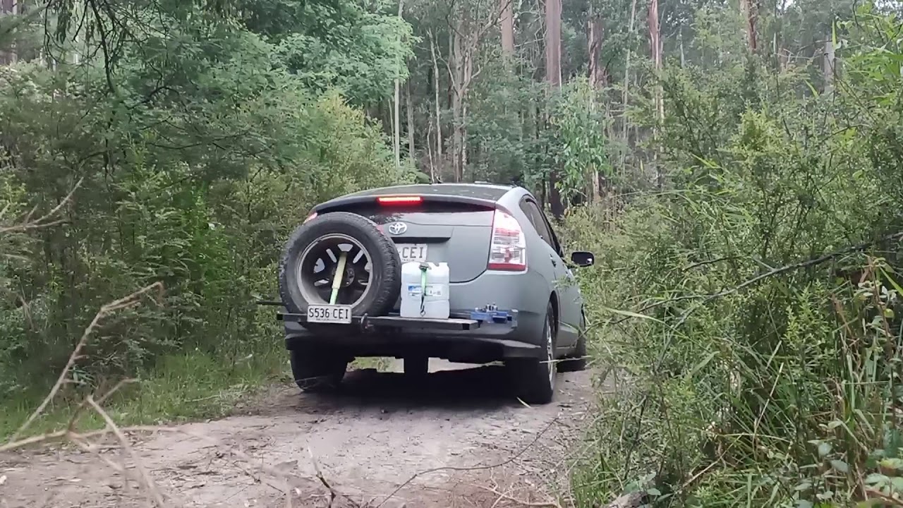 Exploring Bunyip - Lifted Prius Off-road