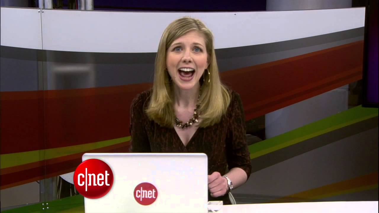 CNET Update - E-Ink smartphone on display at CES