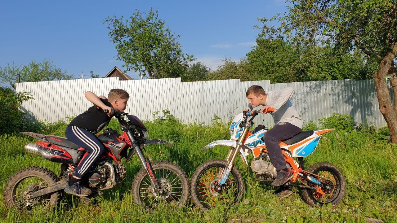 подарили крутой питбайк  топовый питбайк  Gave a cool pit bike
