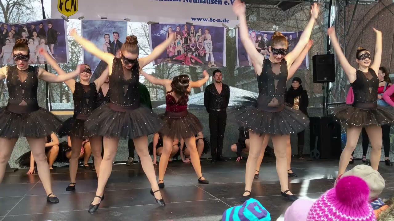 Carnaval dance show
