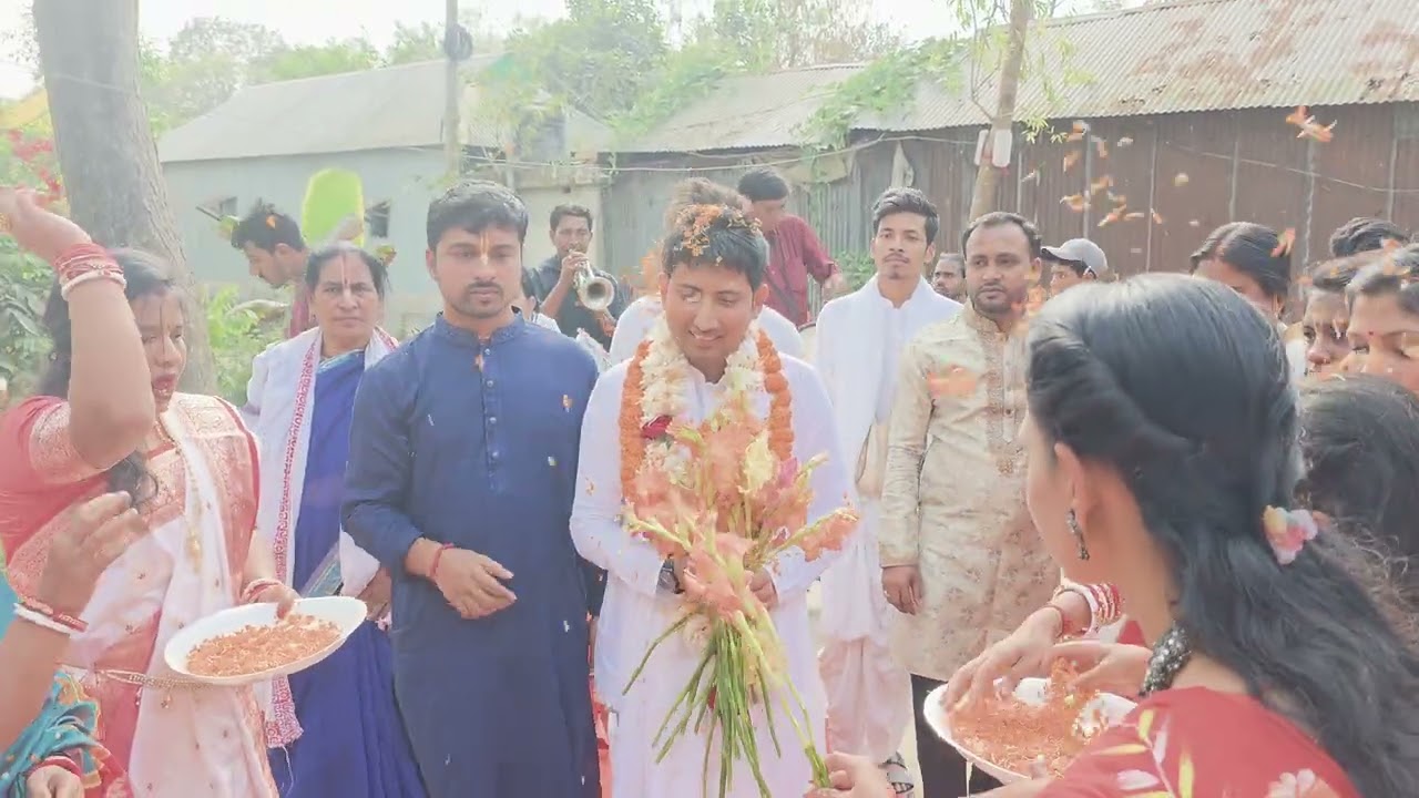 ব্রাহ্মণবাড়িয়া জেলার বিজয়নগর উপজেলাস্থিত আলাদাউদপুর গ্রামের ভক্তদের অহৈতুকী প্রীতি।