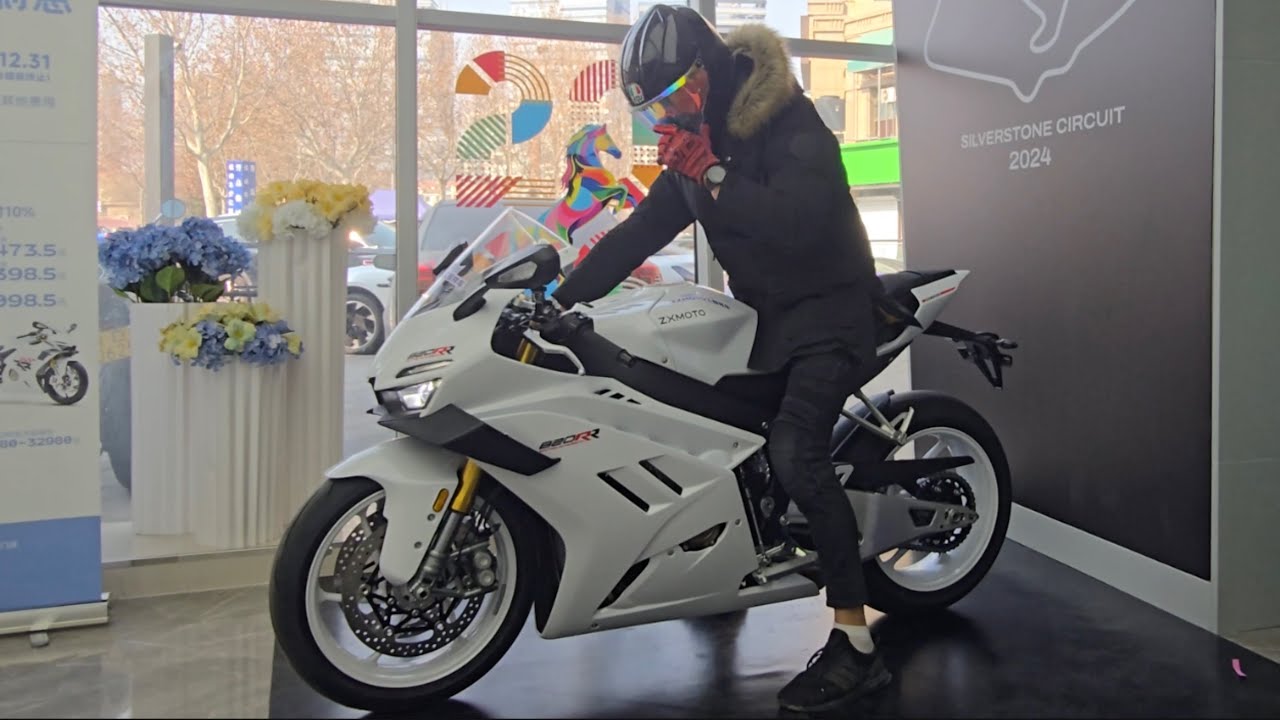 Первый взгляд на ZXMOTO 820RR! Сможет ли он развить скорость 299 км/ч?