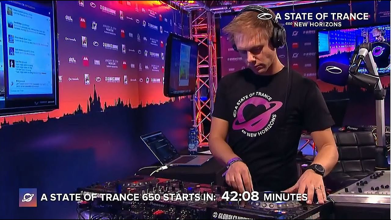 Armin van Buuren - A STATE OF TRANCE 650 - Start Life from Moscow (Warm up) 30.01.2014