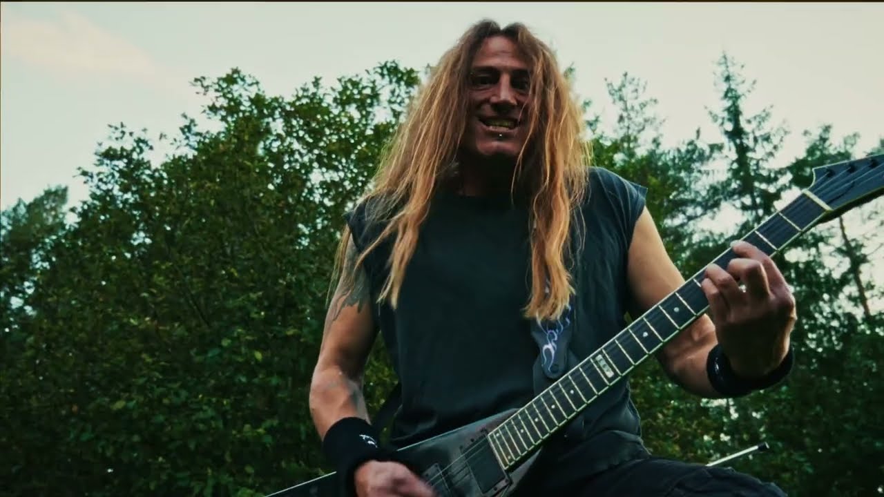 Asaru "Fôret av Verdens Blod" (Official Video)