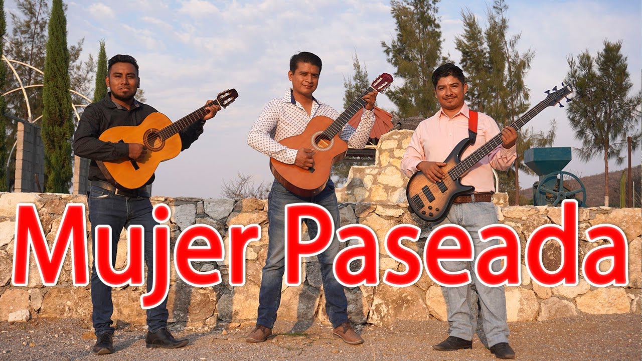 Mujer Paseada | Guitarras de la Sierra