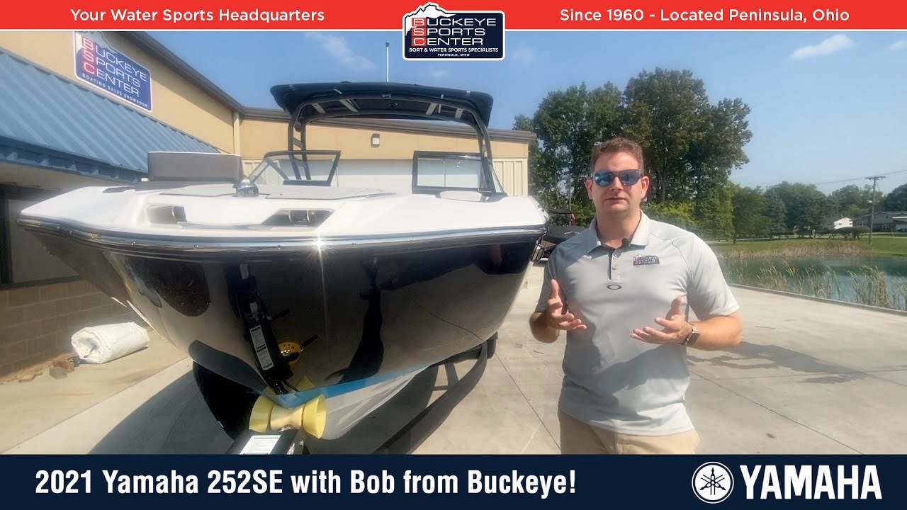 2021 Yamaha 252SE Walk Around Details With Bob