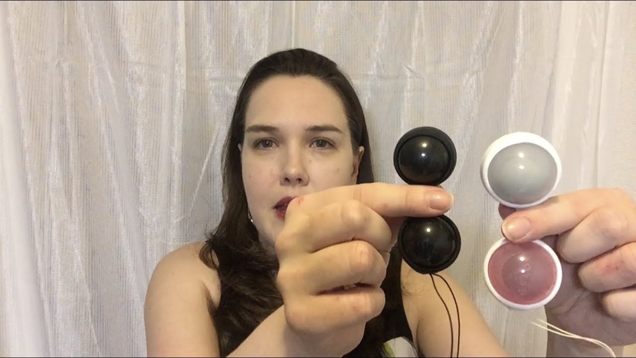 Review of Lelo Luna Beads-Original and Noir