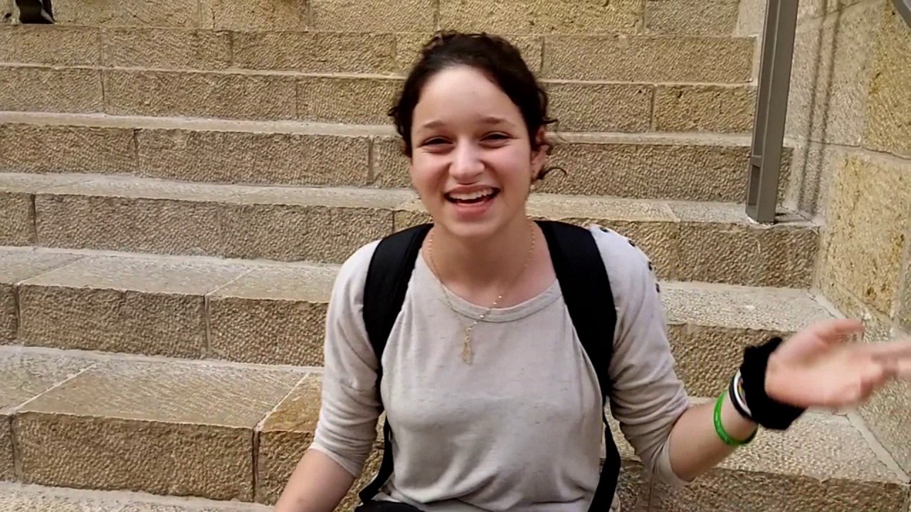 המסע של אמנה מסע בת מצווה