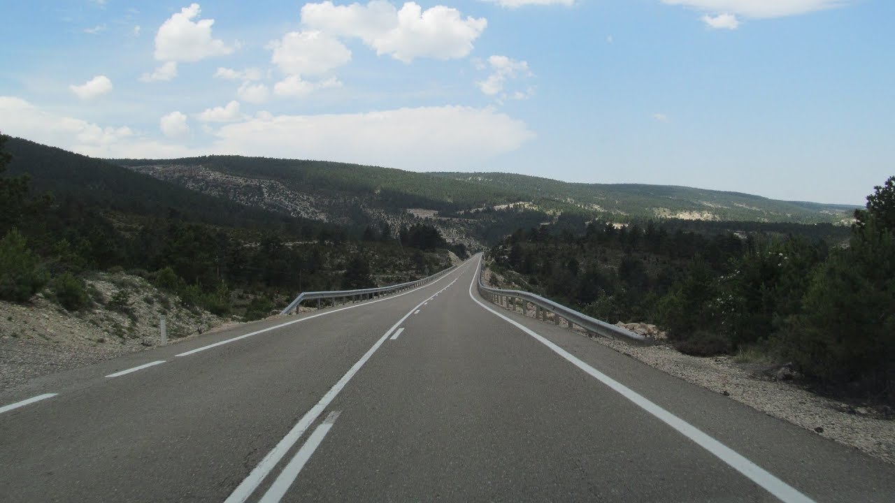 Spain: A-226 Fortanete - Puerto de Villarroya (Teruel province)
