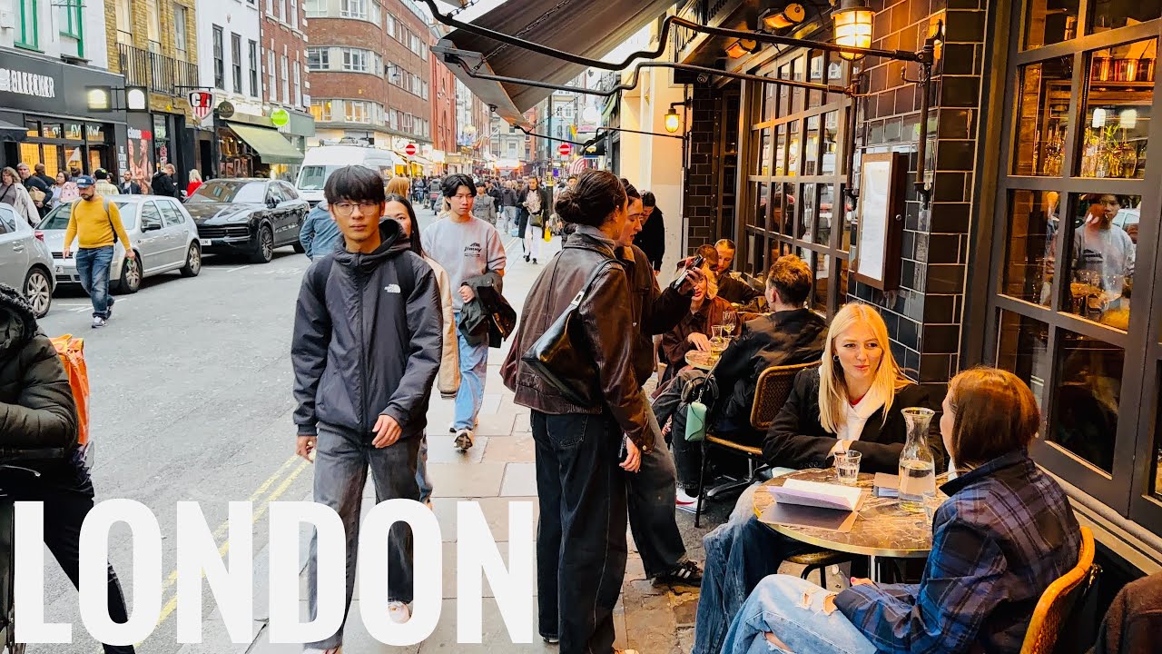 Amazing Friday Evening Walking Tour in London | Soho to Covent Garden | 4K HDR virtual Walking tour 