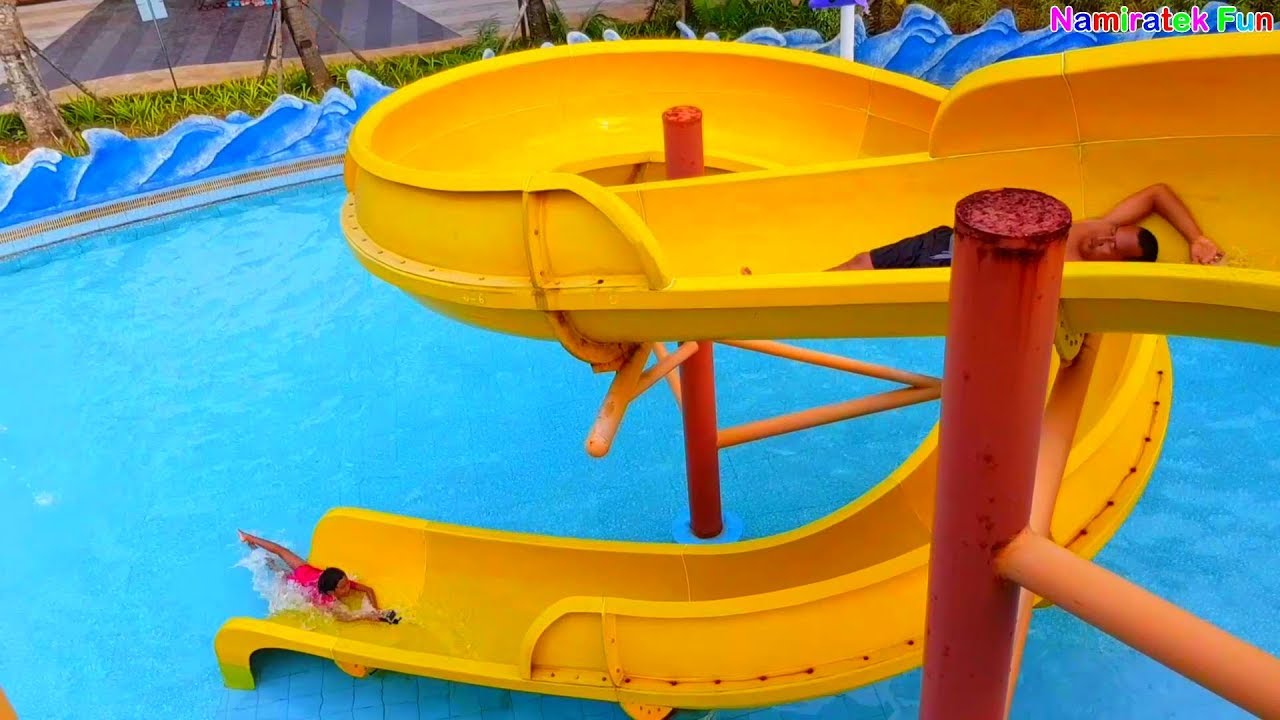 Bermain Air & Perosotan Berenang di Water slide Kolam Renang Water Park