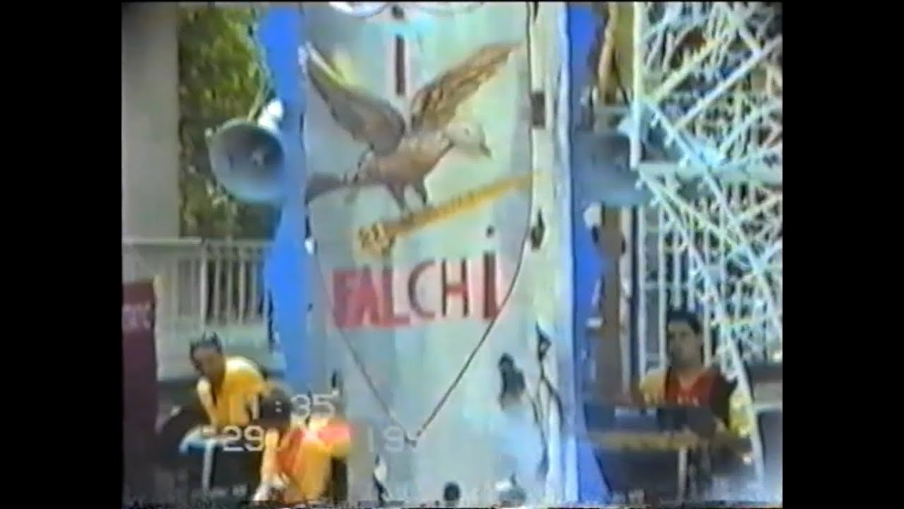 Brusciano 1993 - Com. Sant'Antonio, paranza ''I Falchi'' a via Semmola