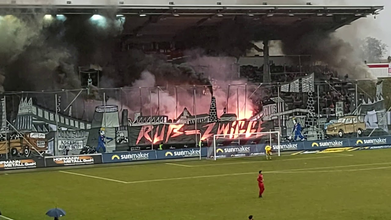 FSV Zwickau vs. TSV 1860 München 2-2, 2. Februar 2020, Choreo+Pyro