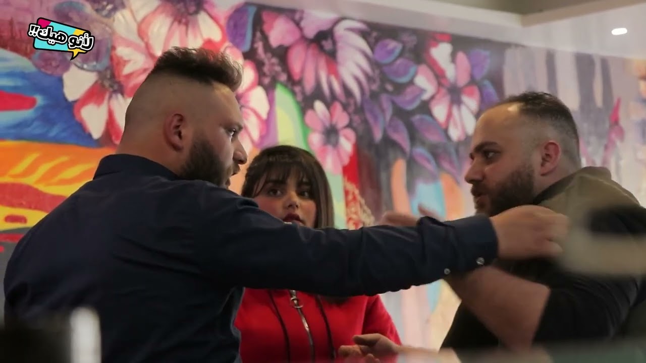 عملنا مقلب بشب اعد بالمطعم كان حيكسرني ههههه   